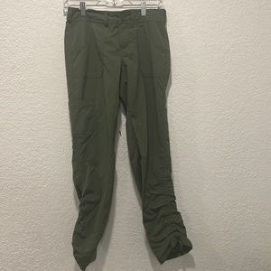 North Face Green Outdoor Hiking Pants Size 2
